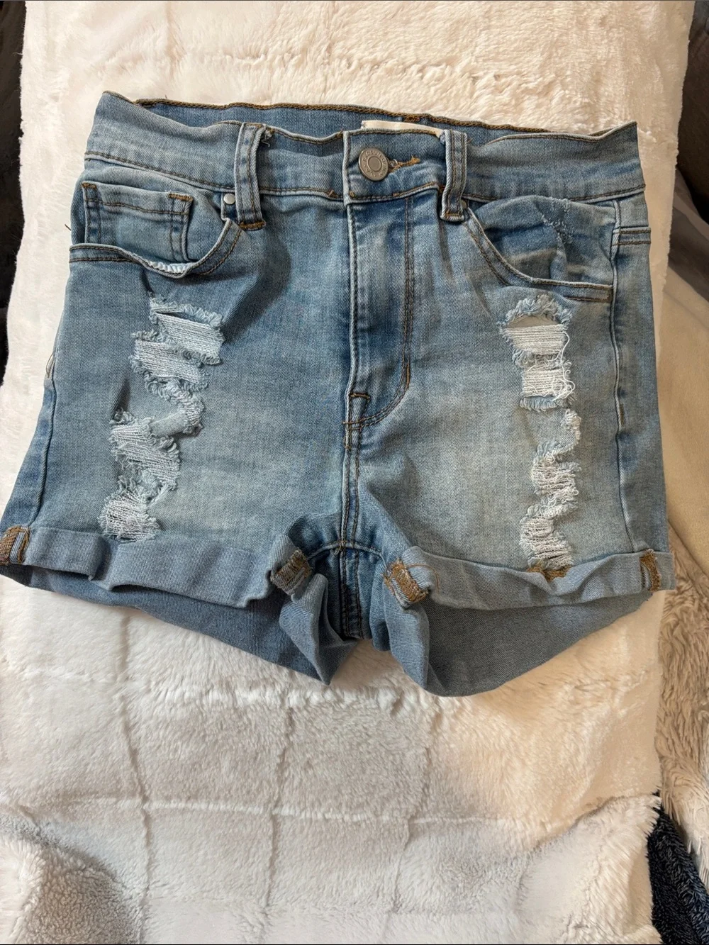 PacSun Light Blue Ripped Cuffed Denim Shorts - Picture 1 of 5